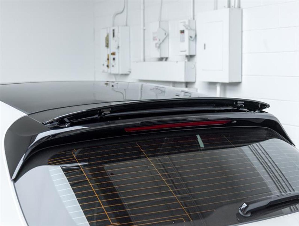 2023 Porsche Panamera  Photo
