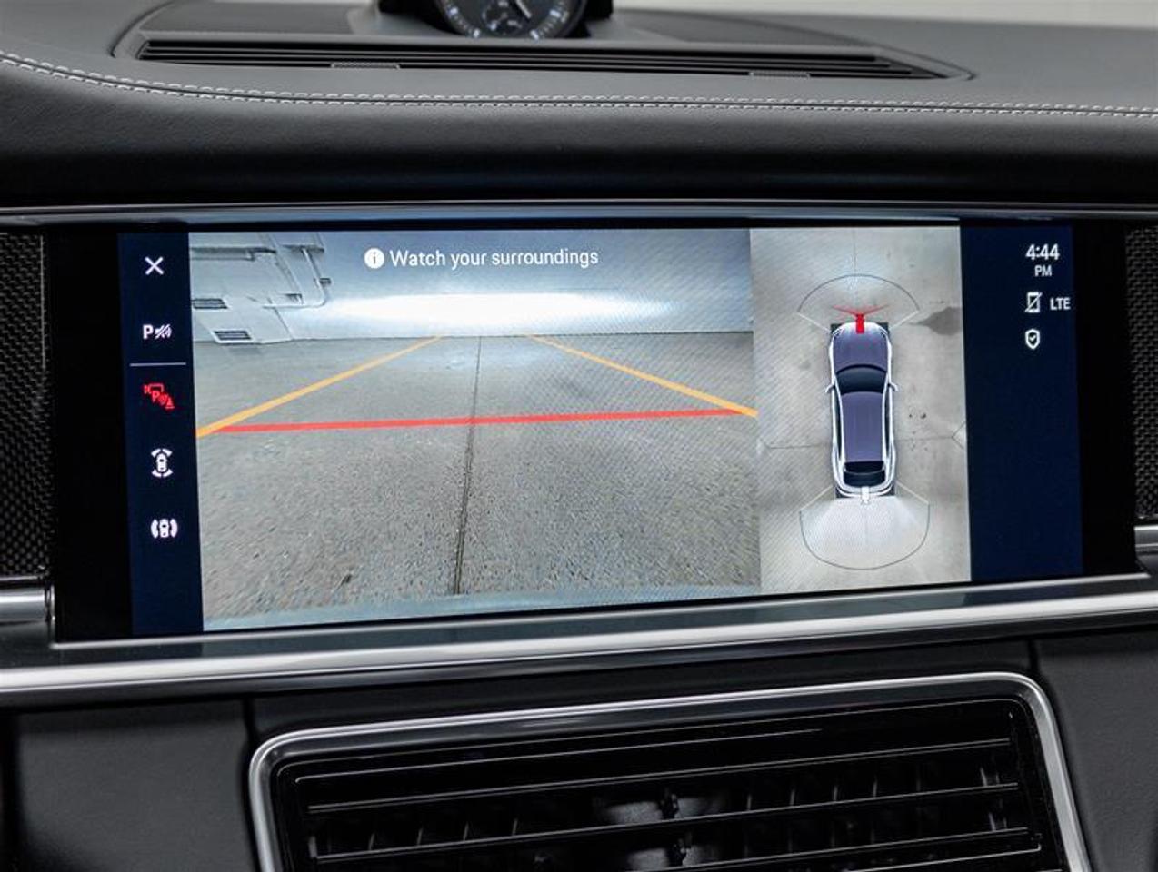 2023 Porsche Panamera  Photo