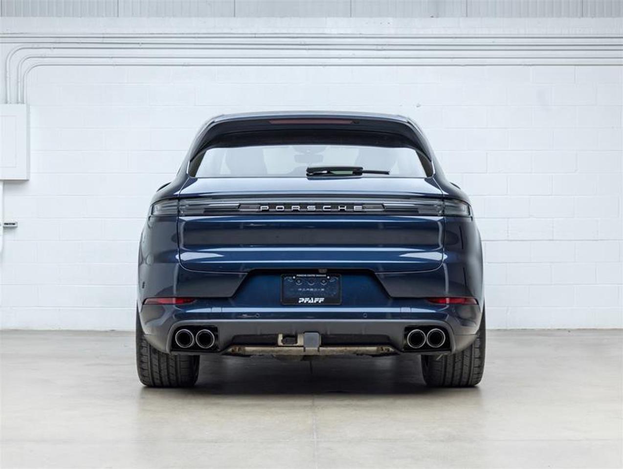 2024 Porsche Cayenne  Photo
