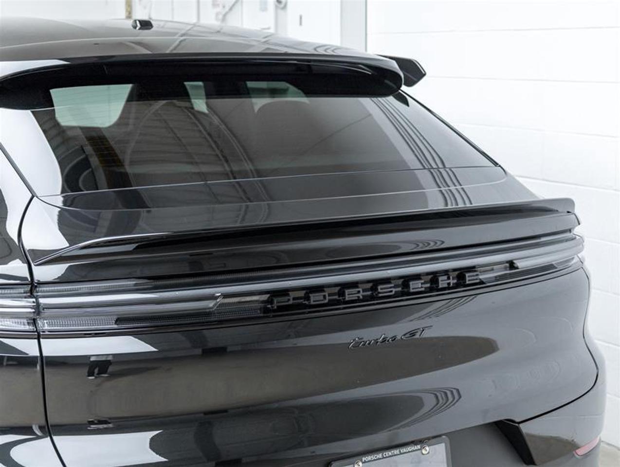 2024 Porsche Cayenne  Photo