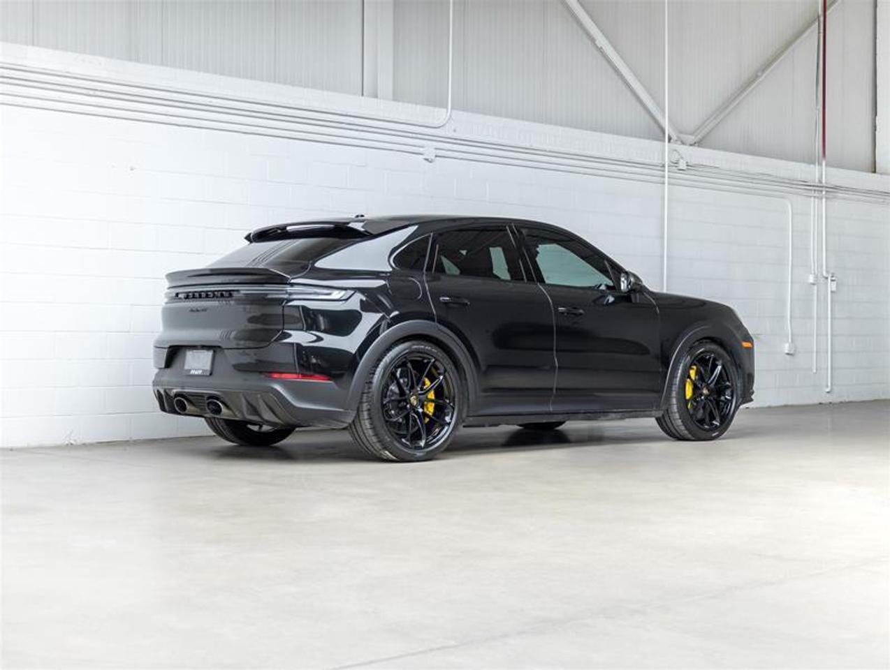 2024 Porsche Cayenne  Photo