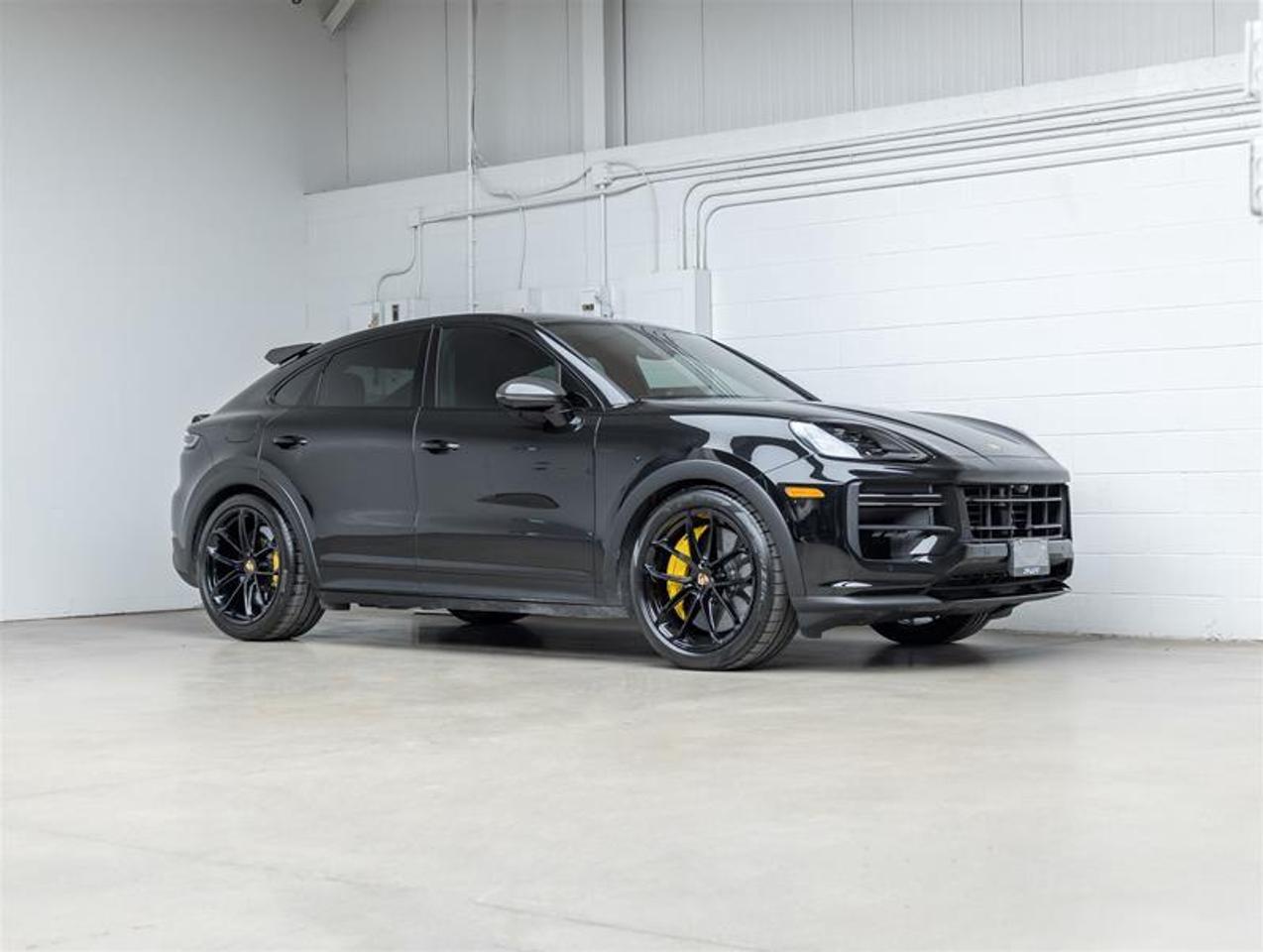 2024 Porsche Cayenne  Photo