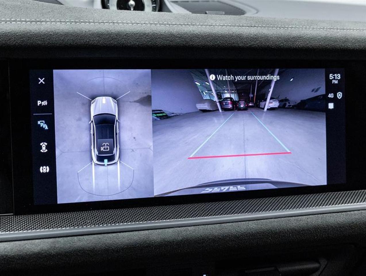 2024 Porsche Cayenne  Photo