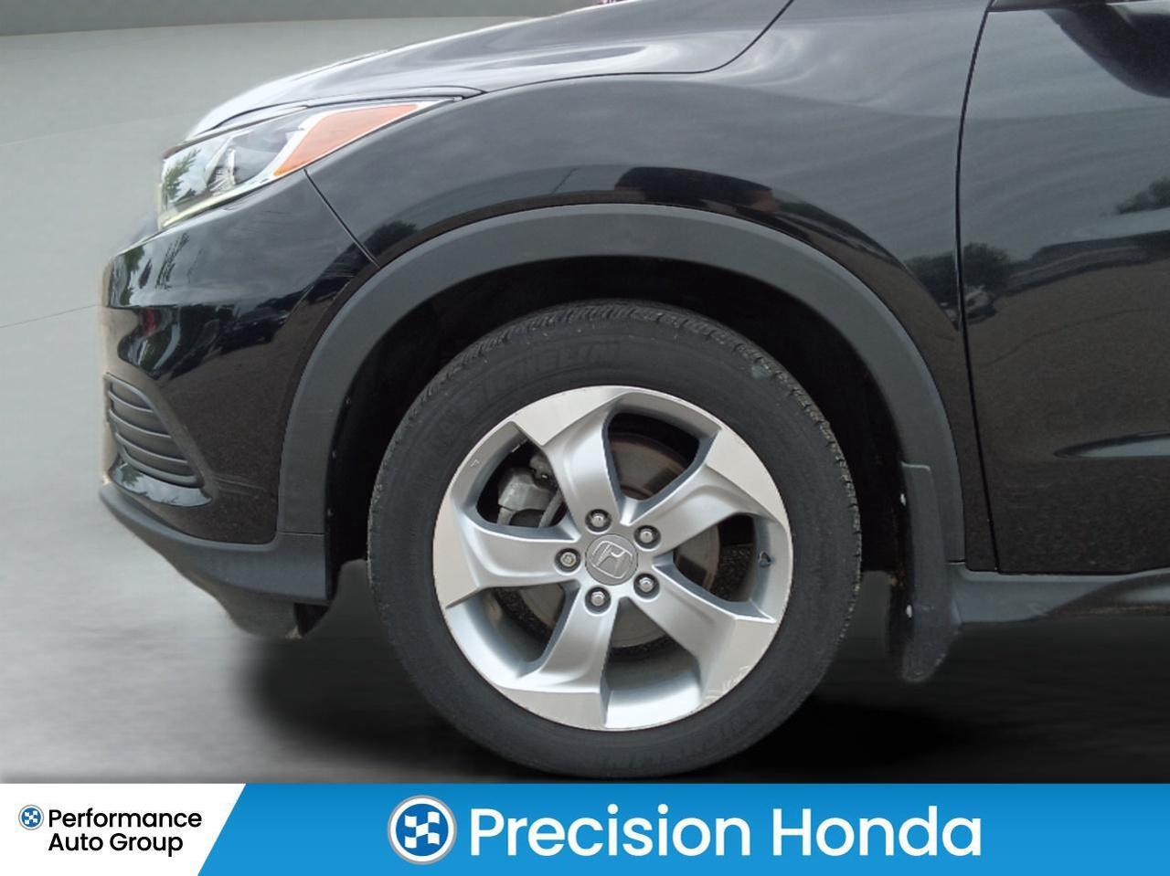 2019 Honda HR-V LX AWD  Heated Seats  Rear Camera CarPlay Photo