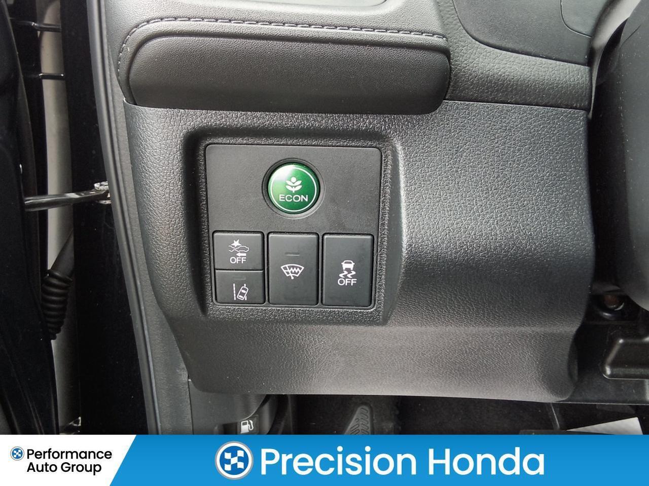 2019 Honda HR-V LX AWD  Heated Seats  Rear Camera CarPlay Photo