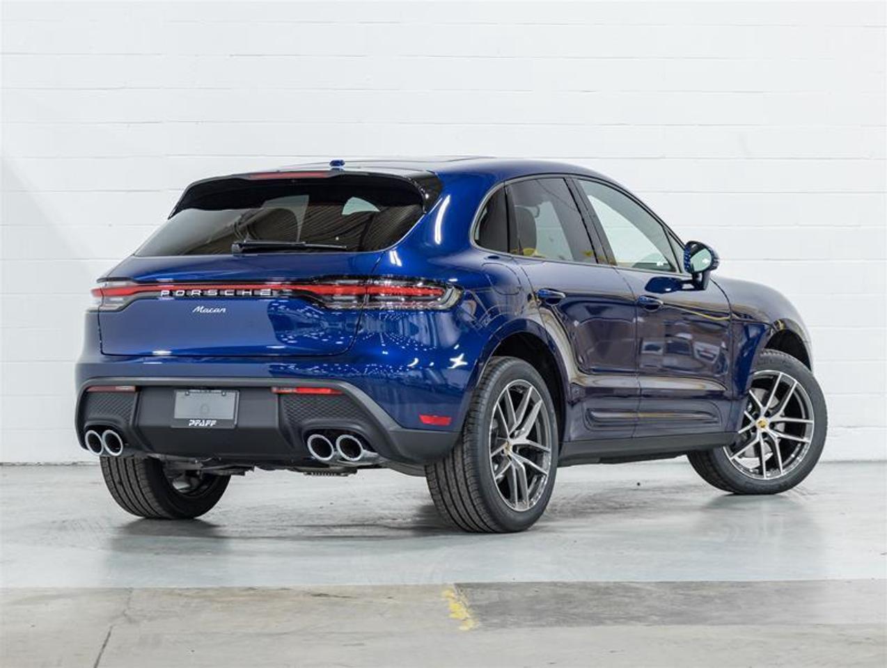 2026 Porsche Macan  Photo