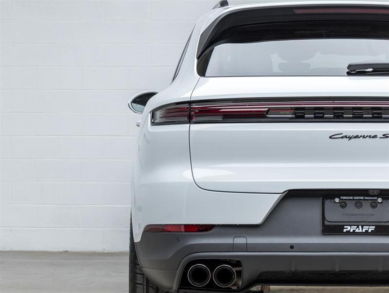 2026 Porsche Cayenne  Photo