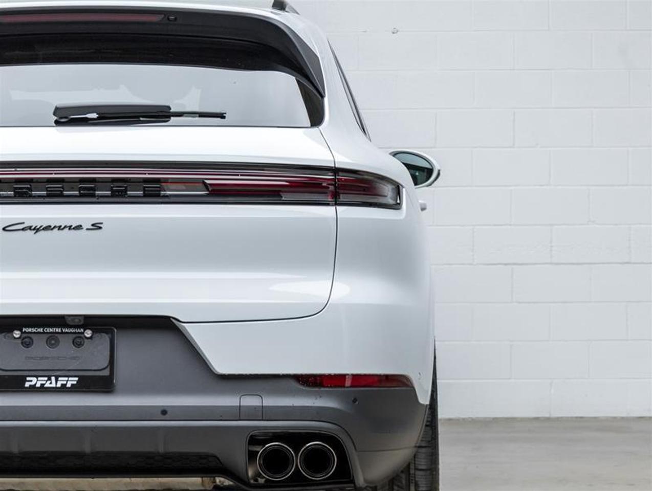 2026 Porsche Cayenne  Photo