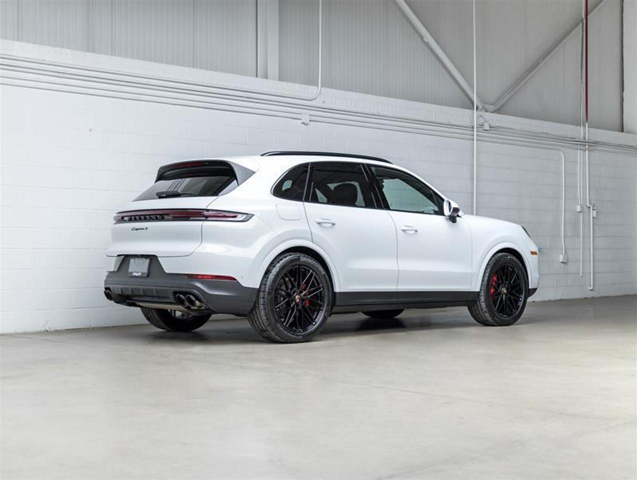 2026 Porsche Cayenne  Photo