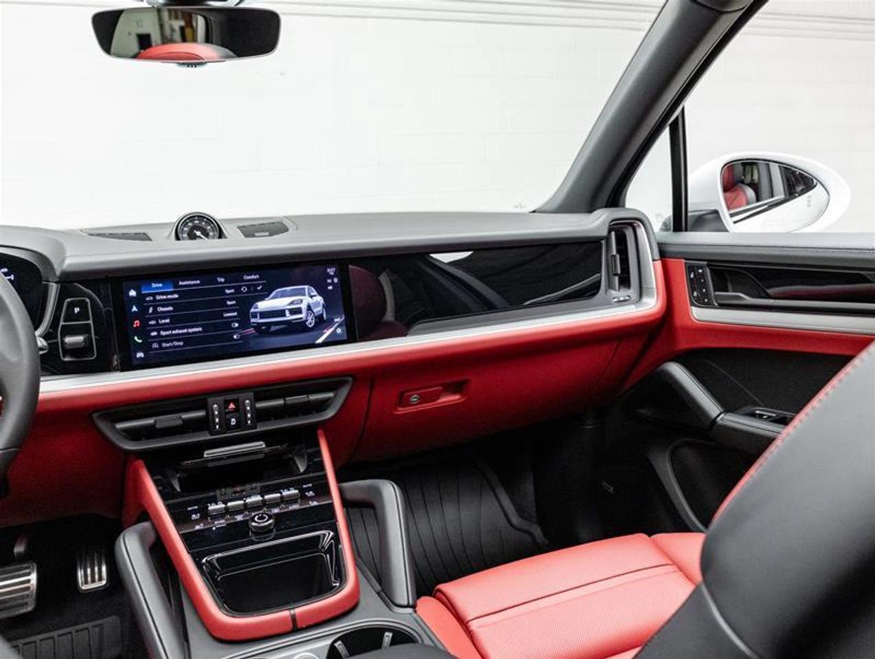 2026 Porsche Cayenne  Photo