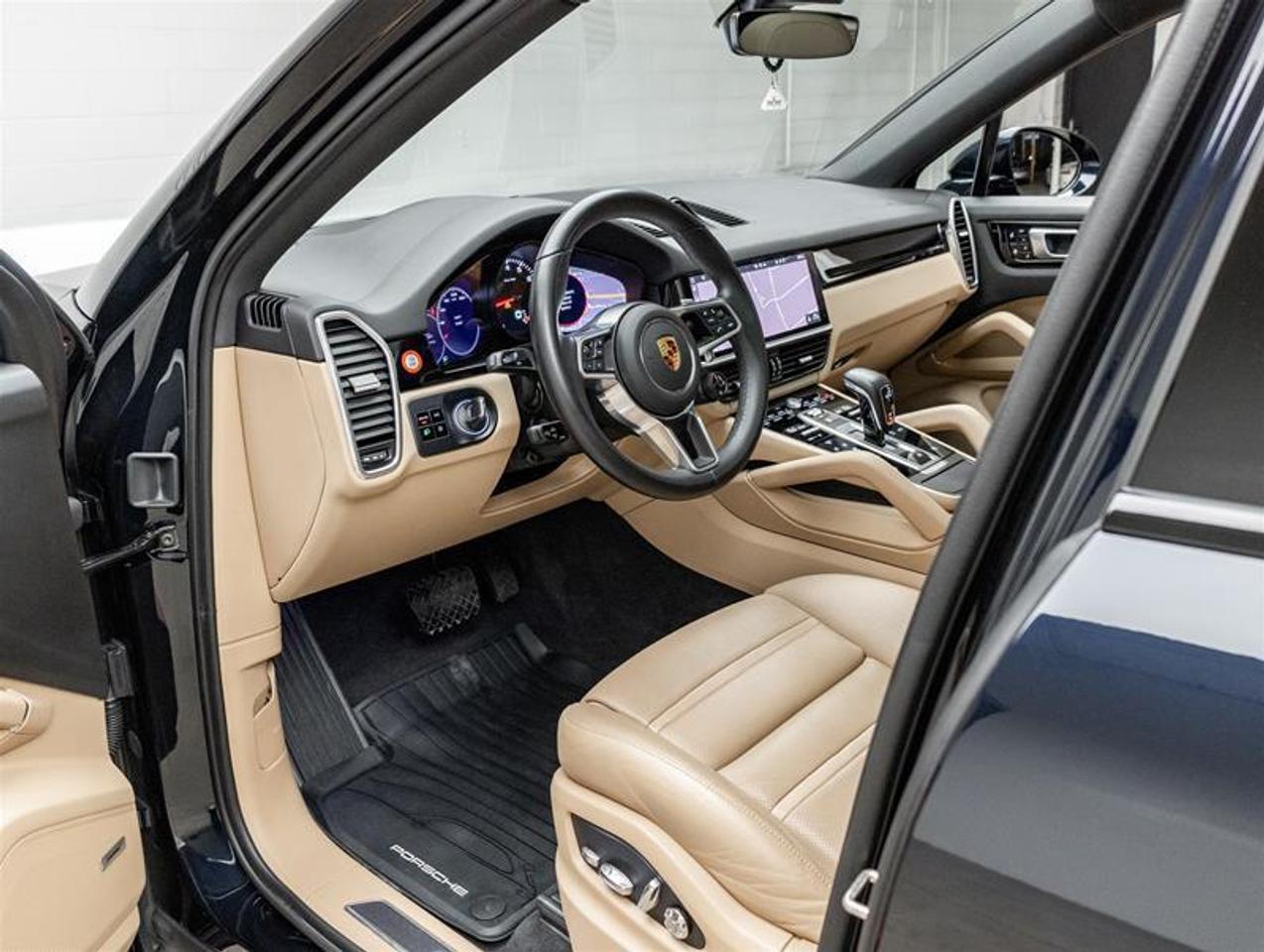 2021 Porsche Cayenne  Photo