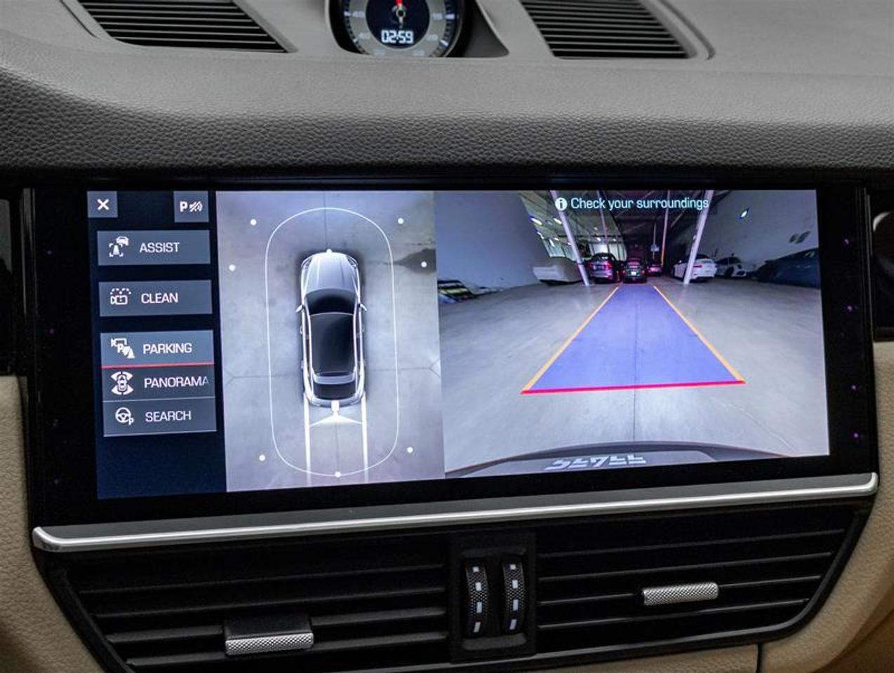 2021 Porsche Cayenne  Photo