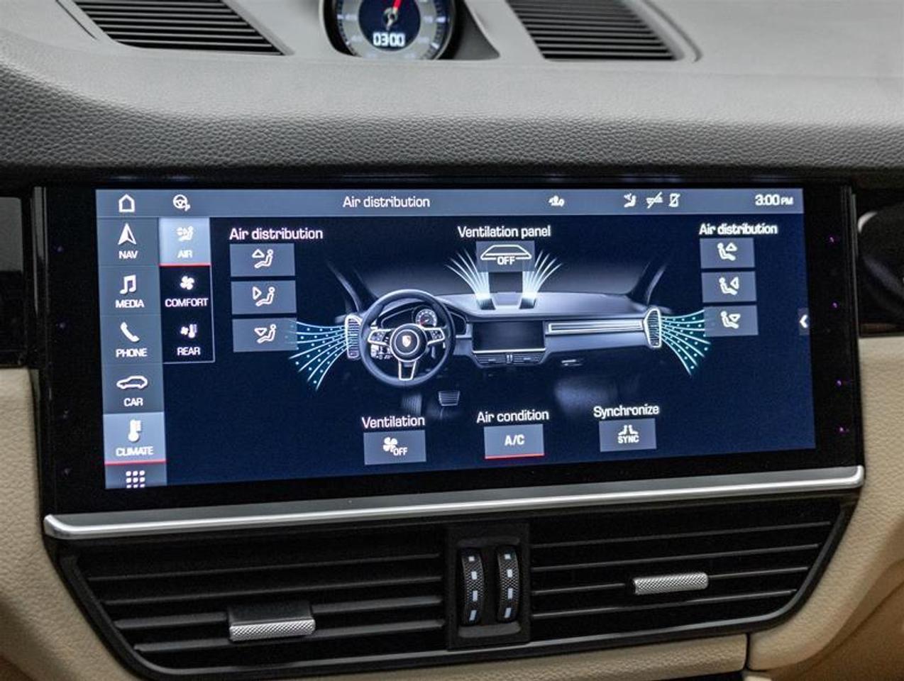 2021 Porsche Cayenne  Photo