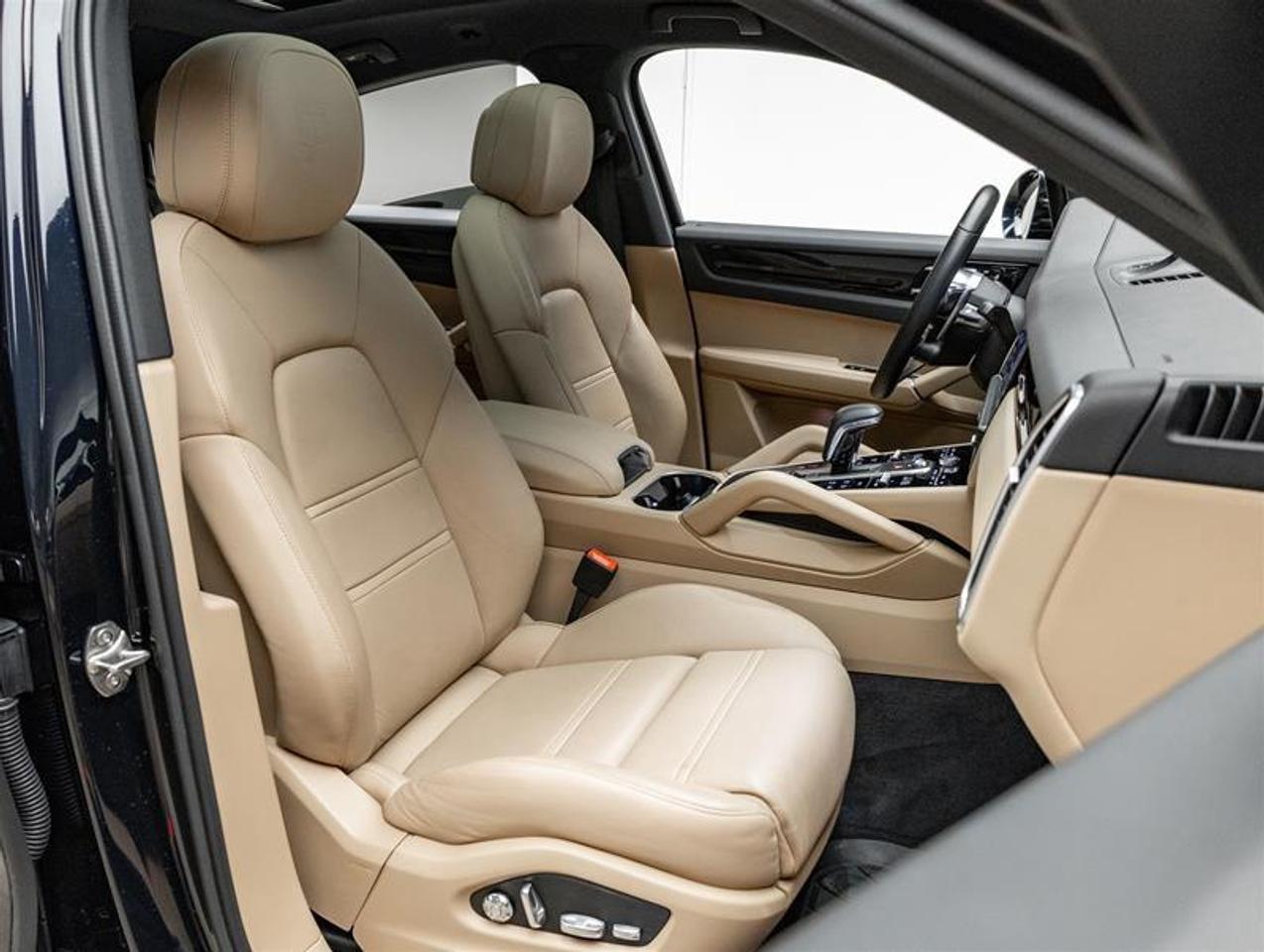 2021 Porsche Cayenne  Photo