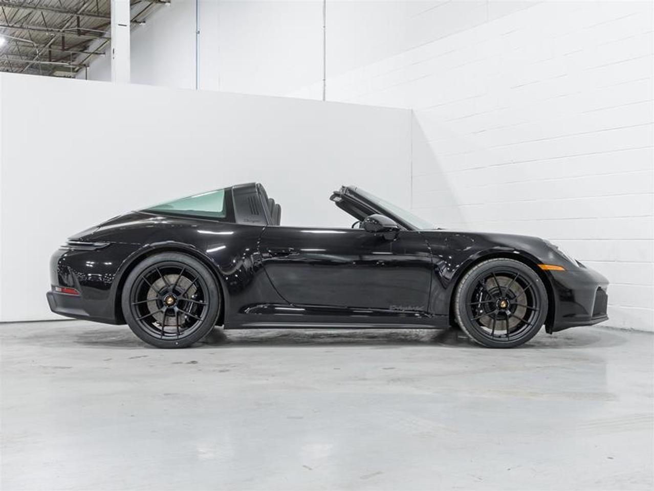 2026 Porsche 911  Photo