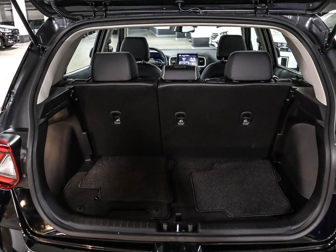 2025 Hyundai Venue Ultimate Photo