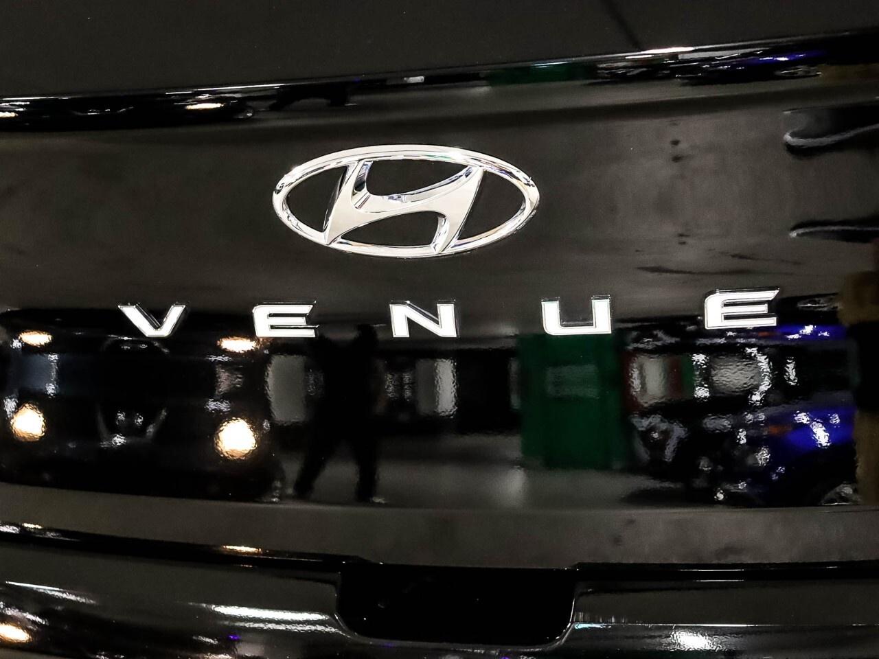 2025 Hyundai Venue Ultimate Photo