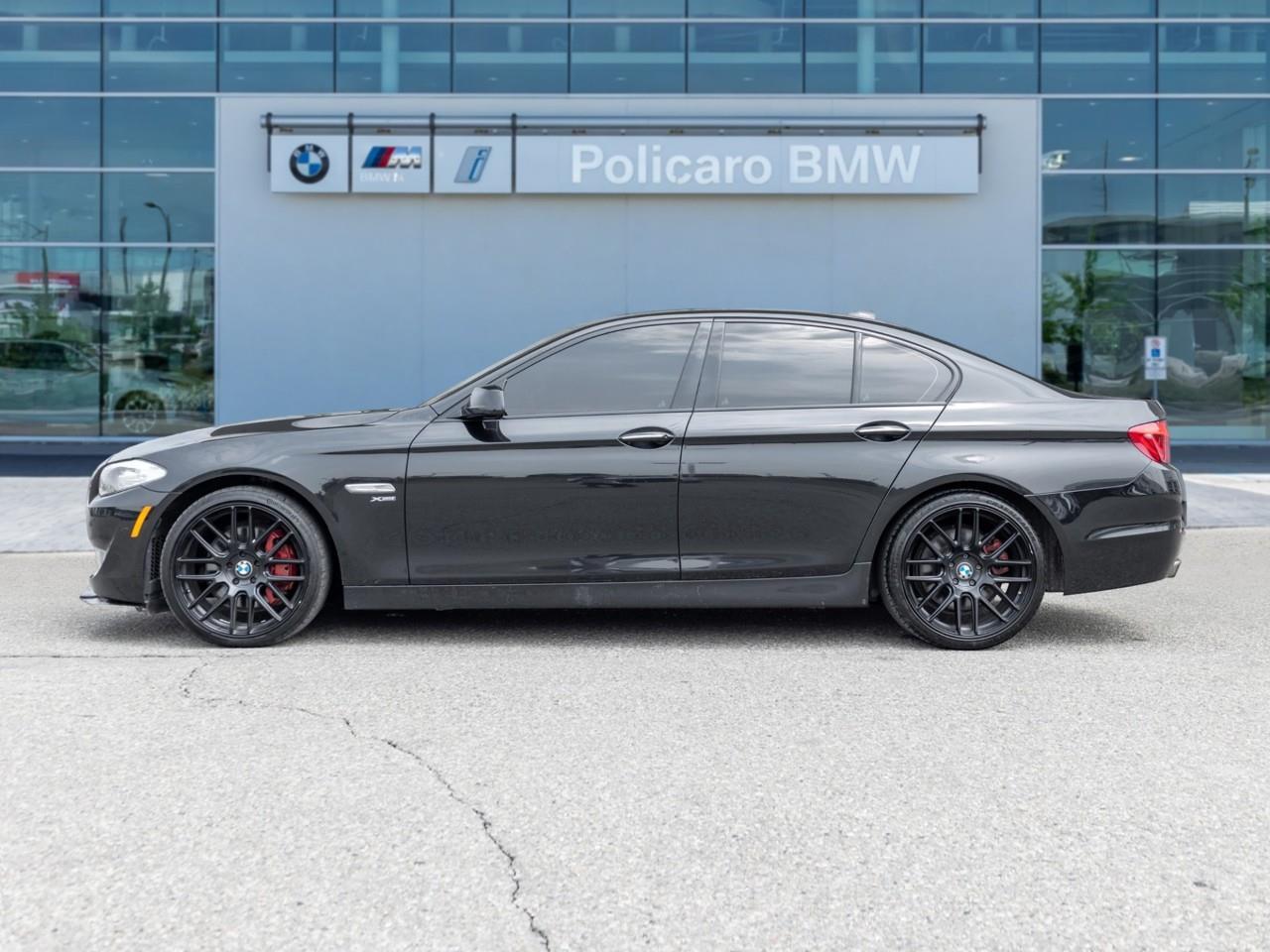 2011 BMW 550 i xDrive 4dr All-wheel Drive Sedan Photo