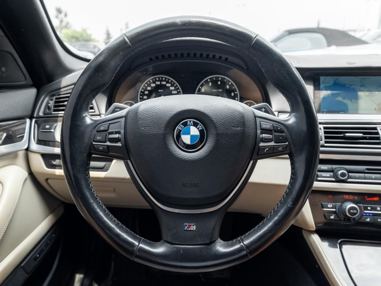 2011 BMW 550 i xDrive 4dr All-wheel Drive Sedan Photo
