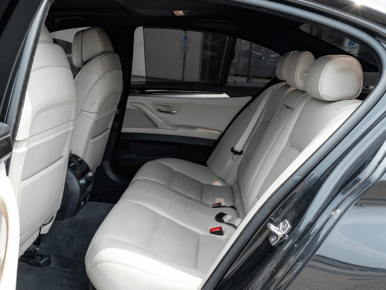 2011 BMW 550 i xDrive 4dr All-wheel Drive Sedan Photo