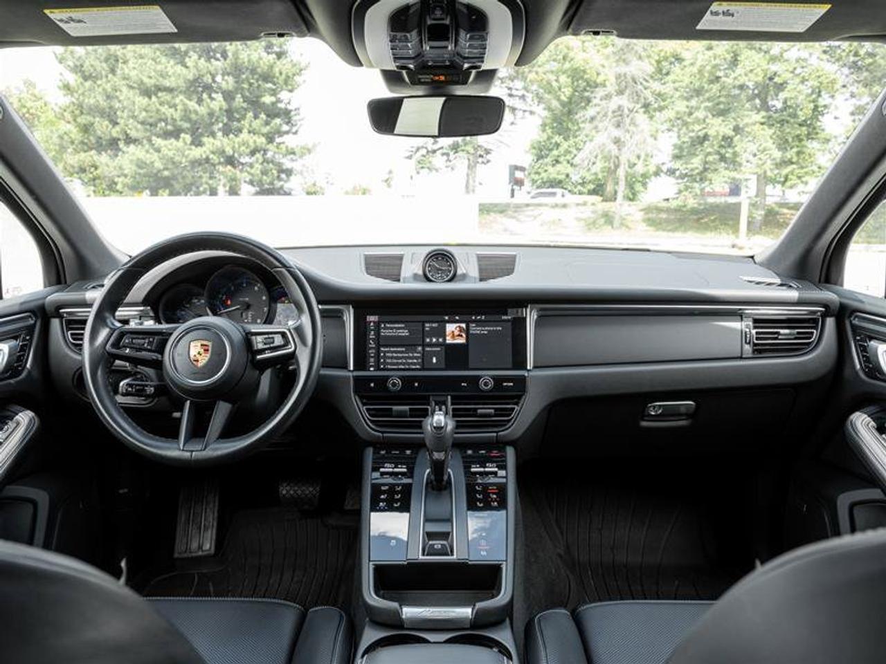 2023 Porsche Macan AWD Premium Package Plus 20 Macan S Wheels in Vesu Photo