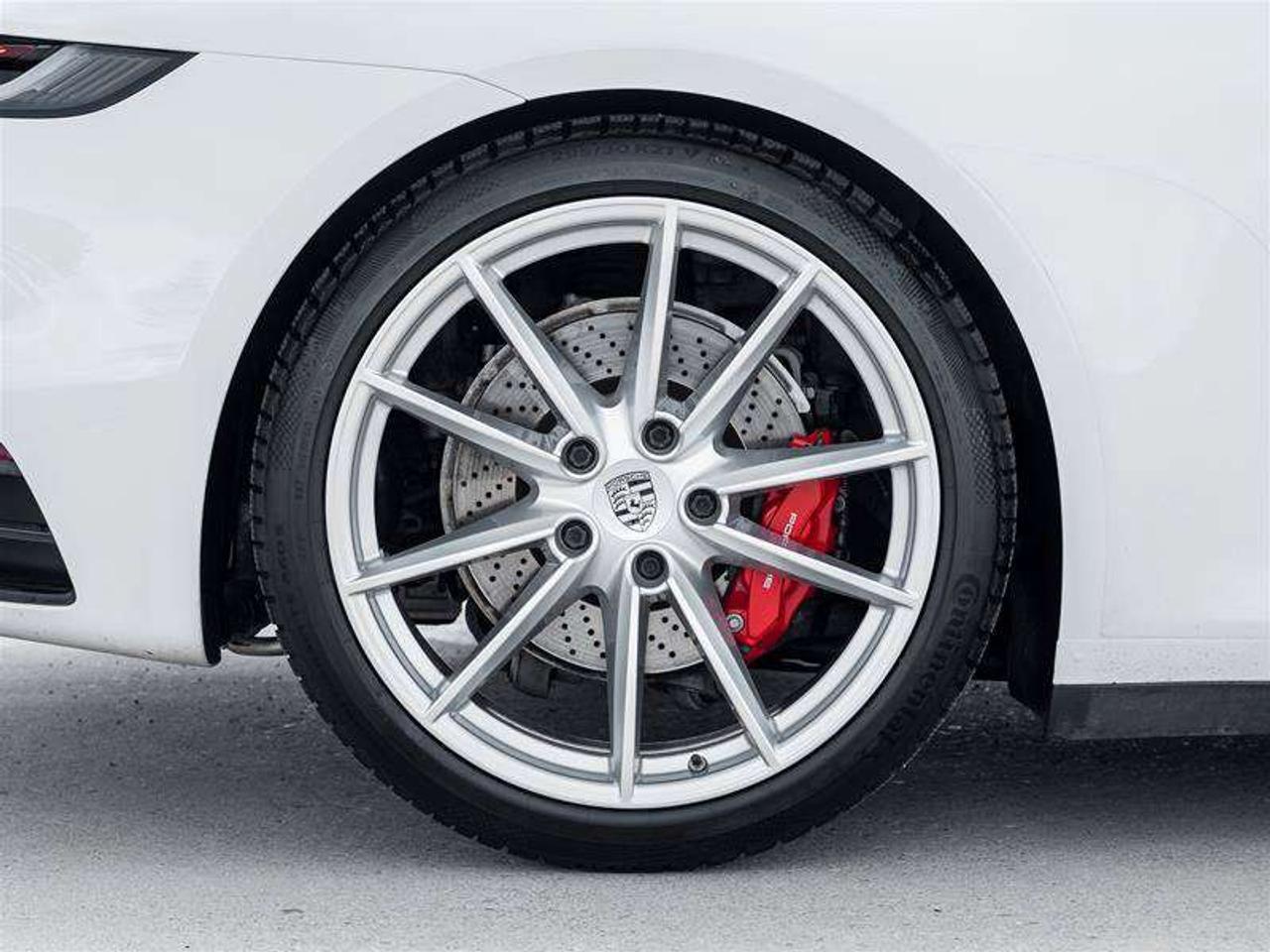 2020 Porsche 911 Carrera S Coupe Sport Exhaust System incl. Tailpipes in Silver BOSE® Surround Sound System Door-Sill Photo