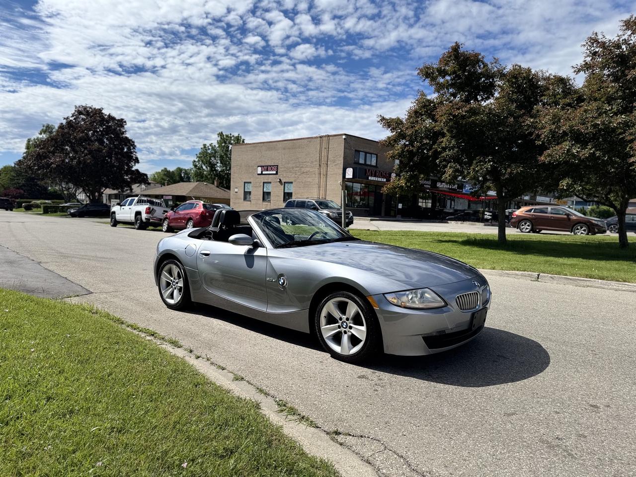 2006 BMW Z4 2dr Z4 Roadster 3.0si Photo