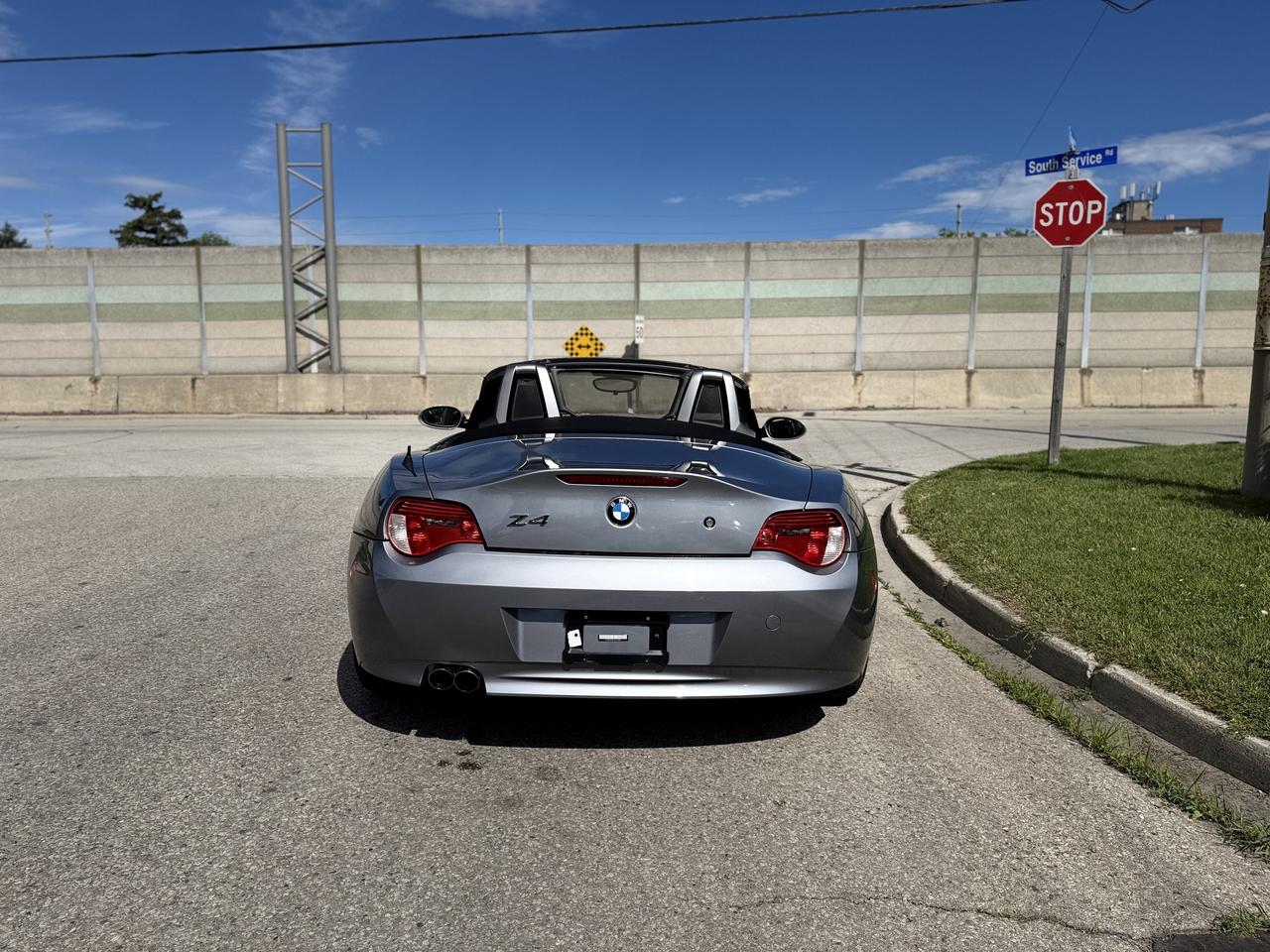 2006 BMW Z4 2dr Z4 Roadster 3.0si Photo
