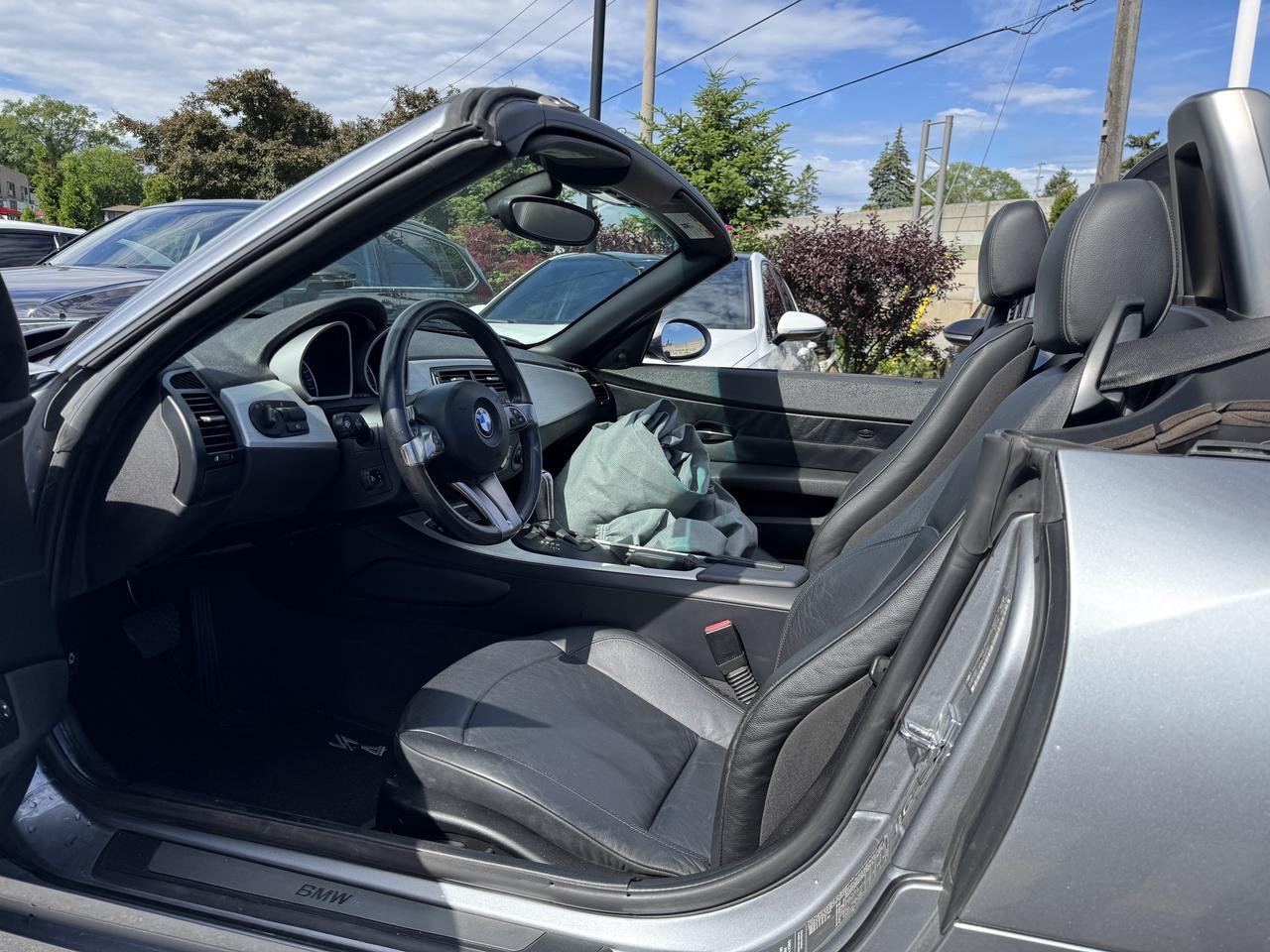 2006 BMW Z4 2dr Z4 Roadster 3.0si Photo