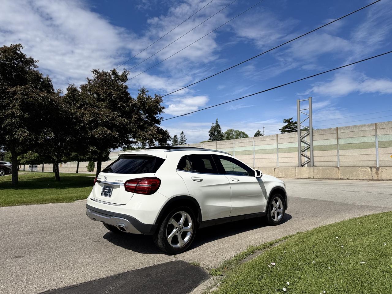 2018 Mercedes-Benz GLA GLA250 4MATIC SUV Photo4