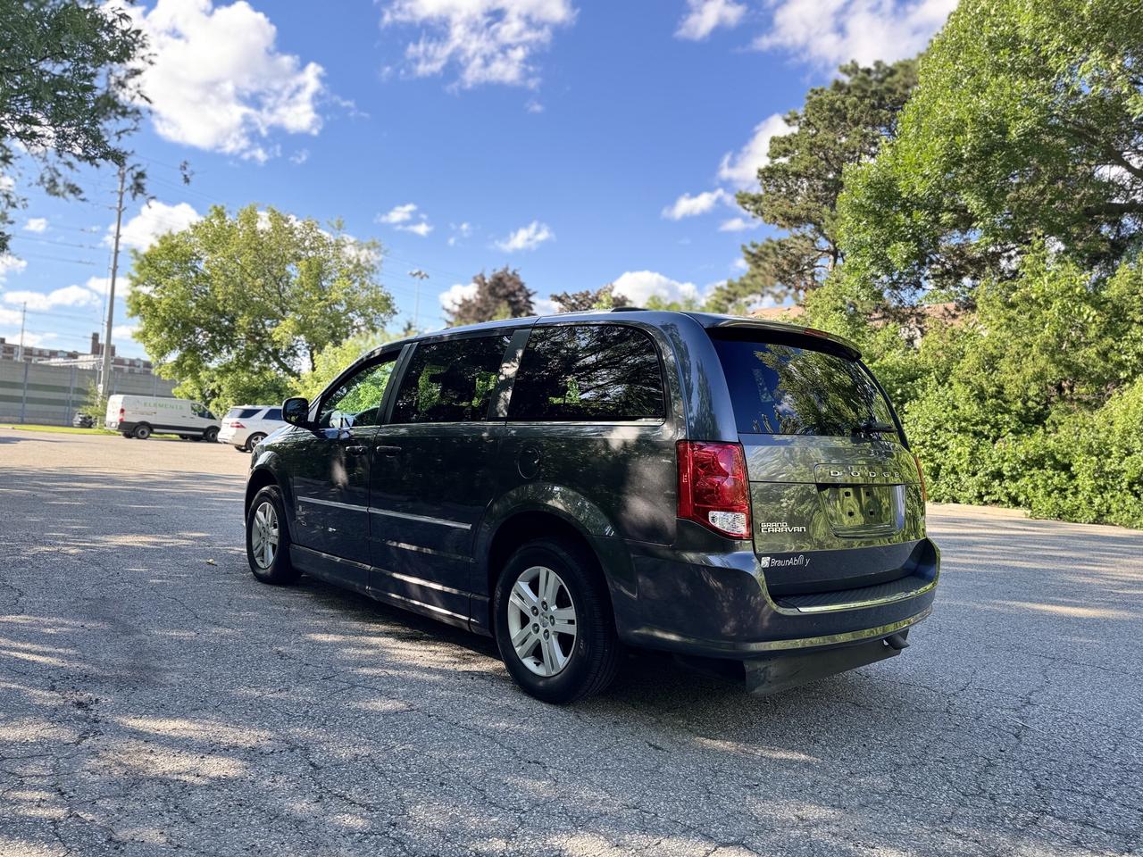 2017 Dodge Grand Caravan WheelChair Accessible - Side Entry Photo