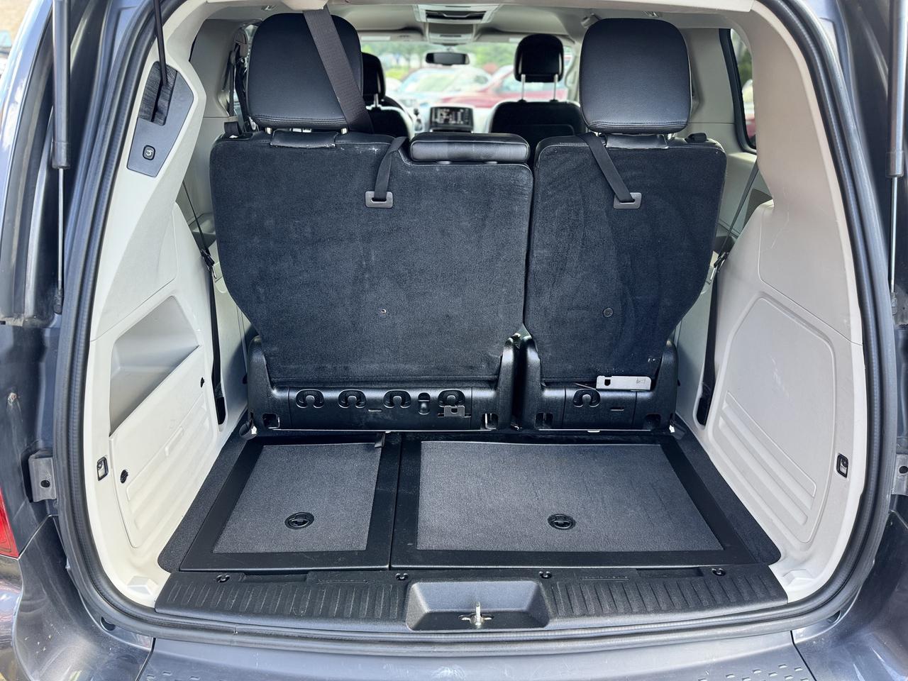 2017 Dodge Grand Caravan WheelChair Accessible - Side Entry Photo