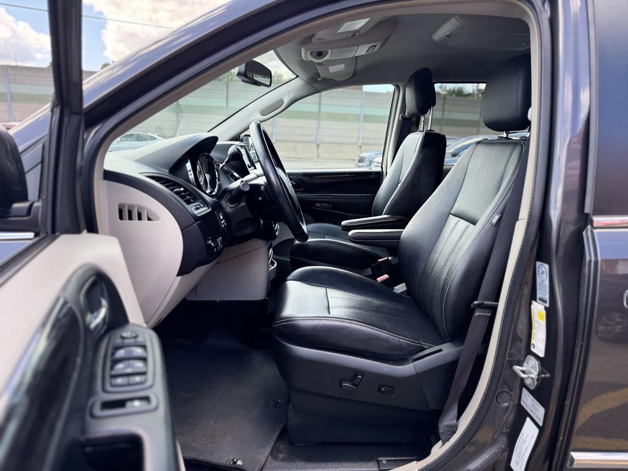 2017 Dodge Grand Caravan WheelChair Accessible - Side Entry Photo