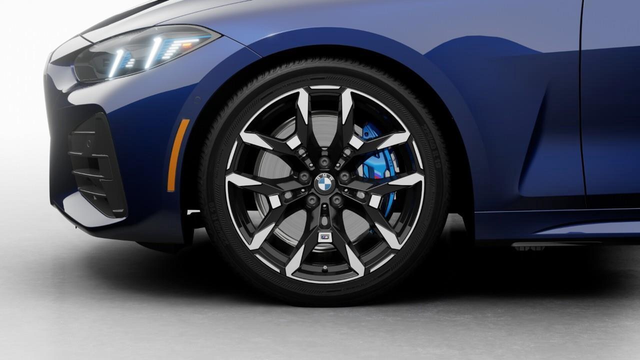 2027 BMW 430 i xDrive 2dr All-Wheel Drive Coupe Photo