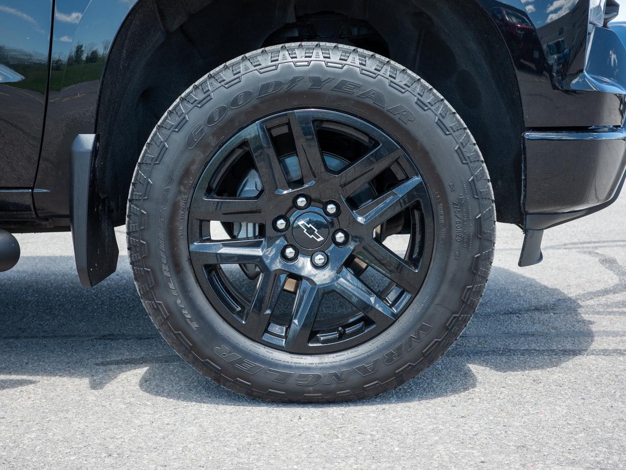 2024 Chevrolet Silverado 1500 Custom - 4x4 Drive System   Keyless Entry Photo