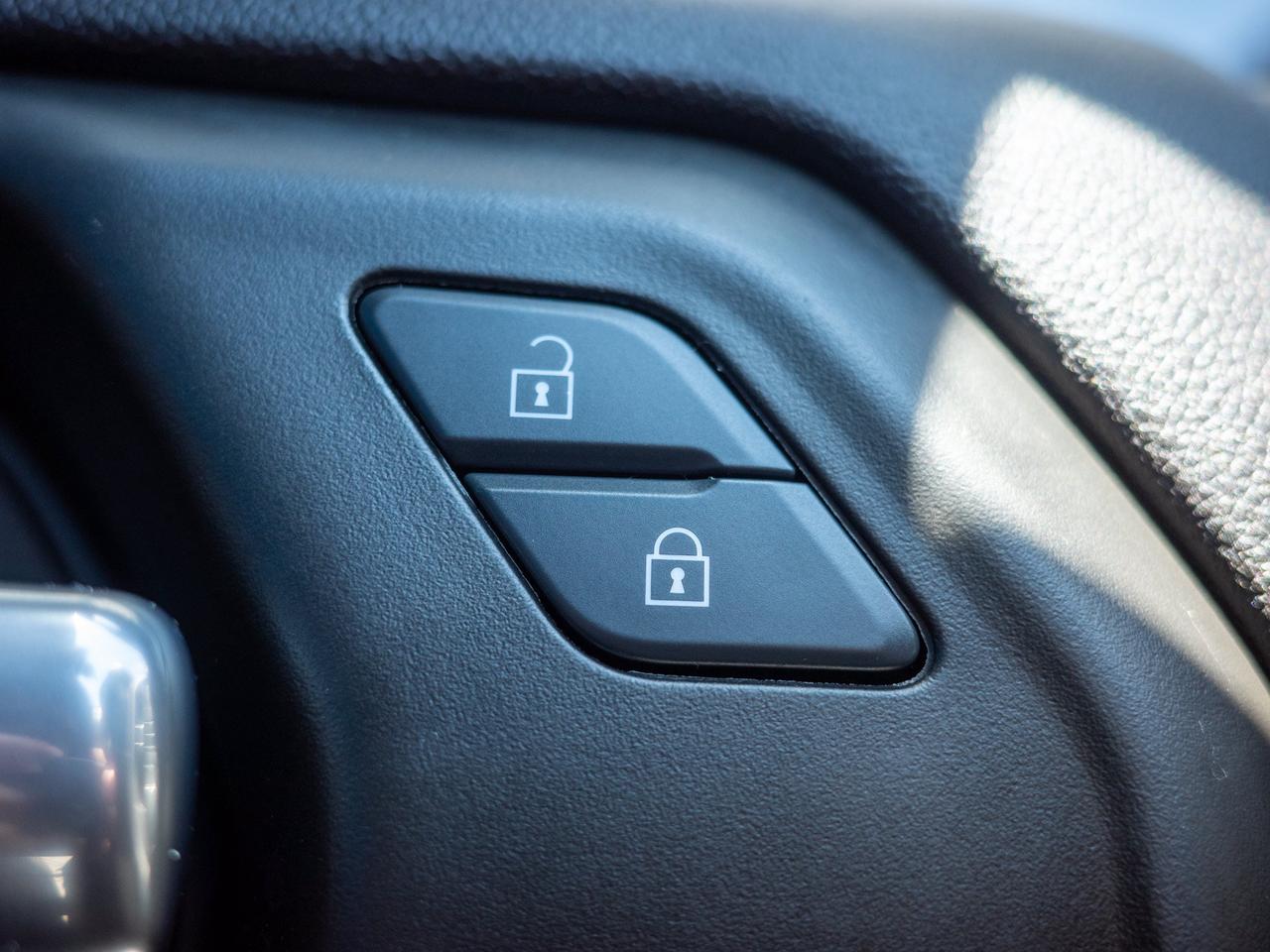 2024 Chevrolet Silverado 1500 Custom - 4x4 Drive System   Keyless Entry Photo