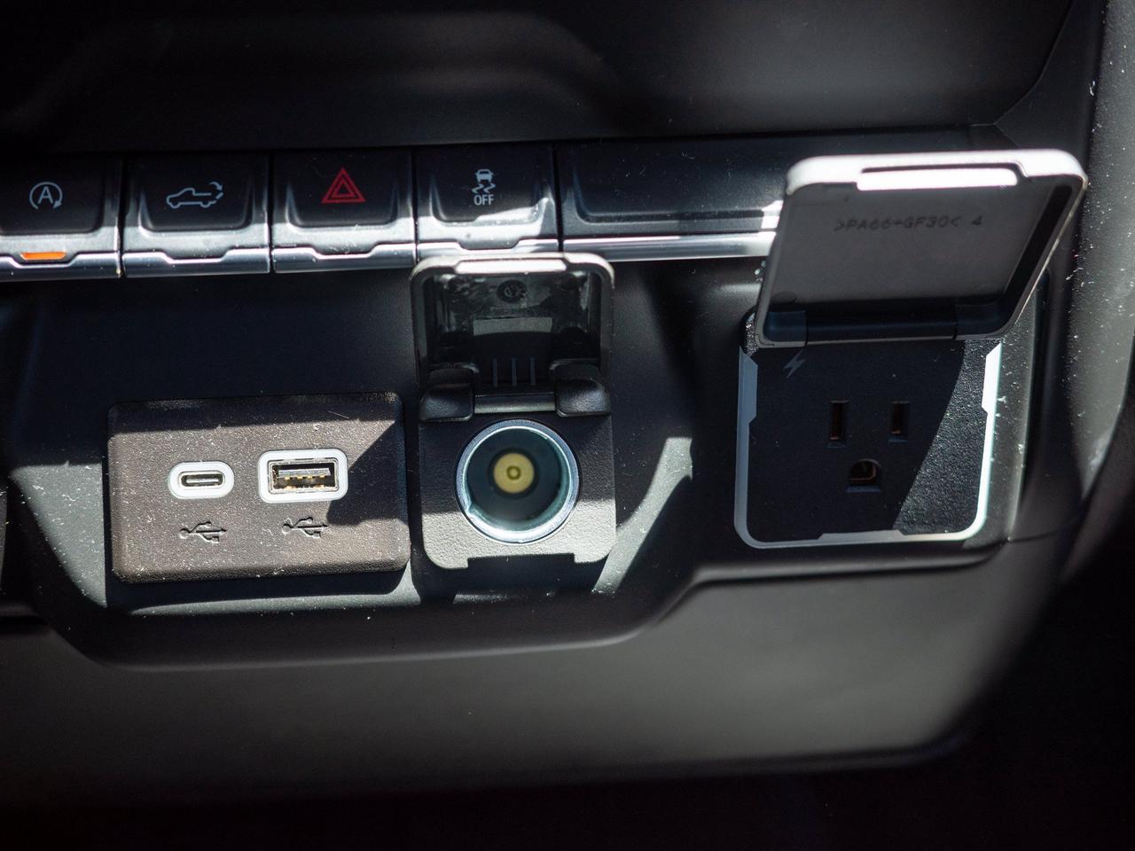 2024 Chevrolet Silverado 1500 Custom - 4x4 Drive System   Keyless Entry Photo