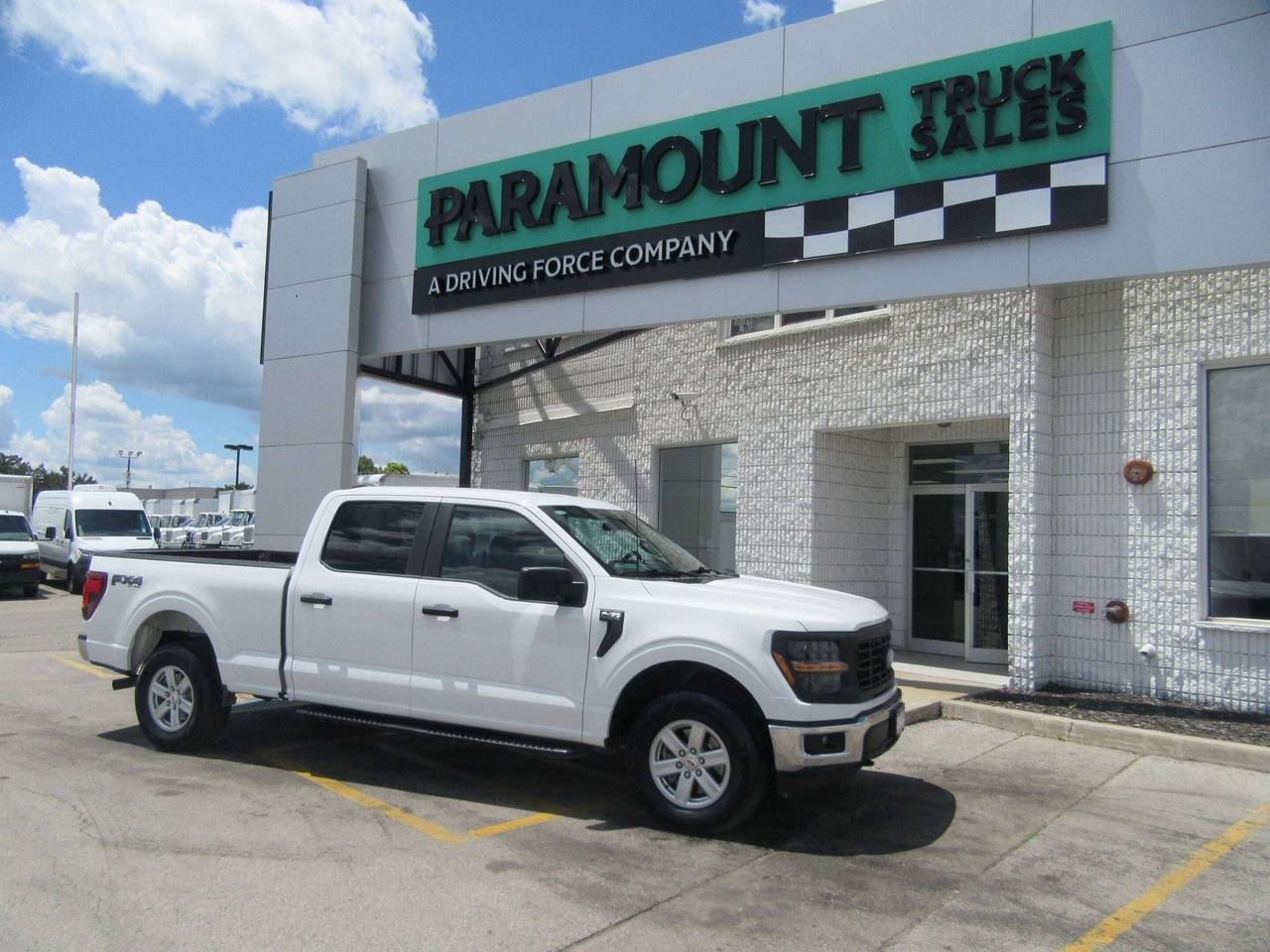 2024 Ford F-150 CREW CAB 4X4 6.5FT BOX FX4 PACKAGE Photo0