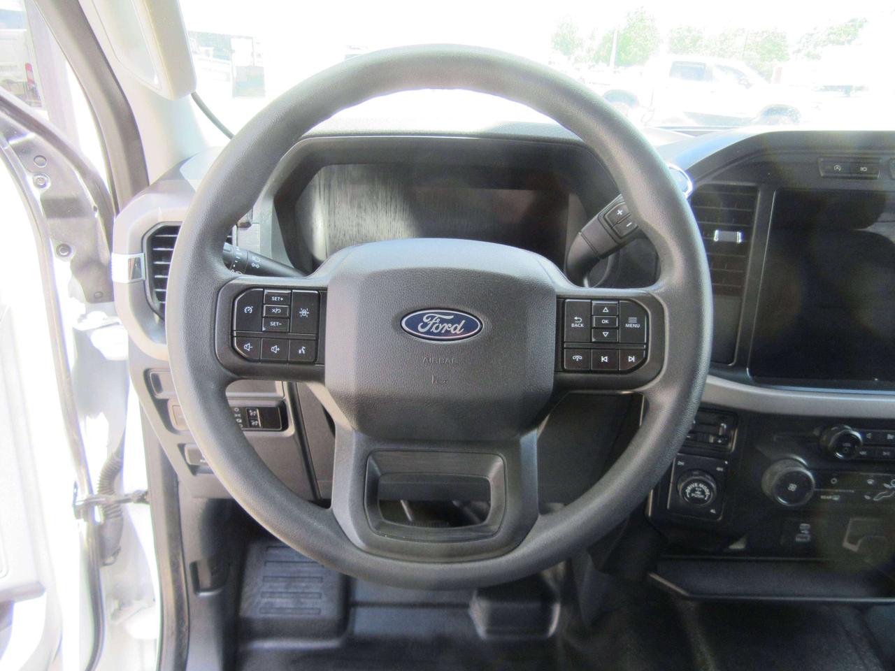 2024 Ford F-150 CREW CAB 4X4 6.5FT BOX FX4 PACKAGE Photo