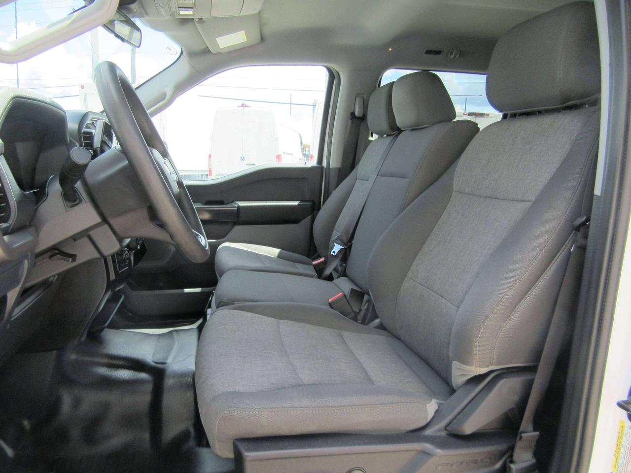 2024 Ford F-150 CREW CAB 4X4 6.5FT BOX FX4 PACKAGE Photo