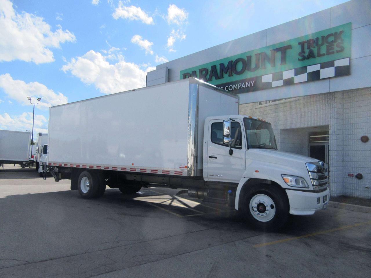 2023 Hino L7 CUMMINS 26FT BOX LARGE POWER LIFT/ROLLOUT RAMP Photo