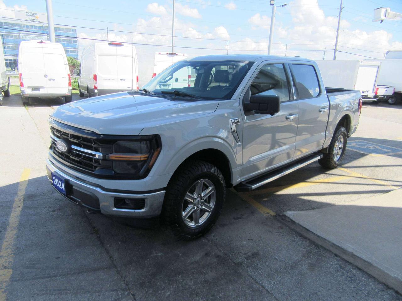 2024 Ford F-150 CREW CAB 4X4 XLT 5.5FT BOX Photo