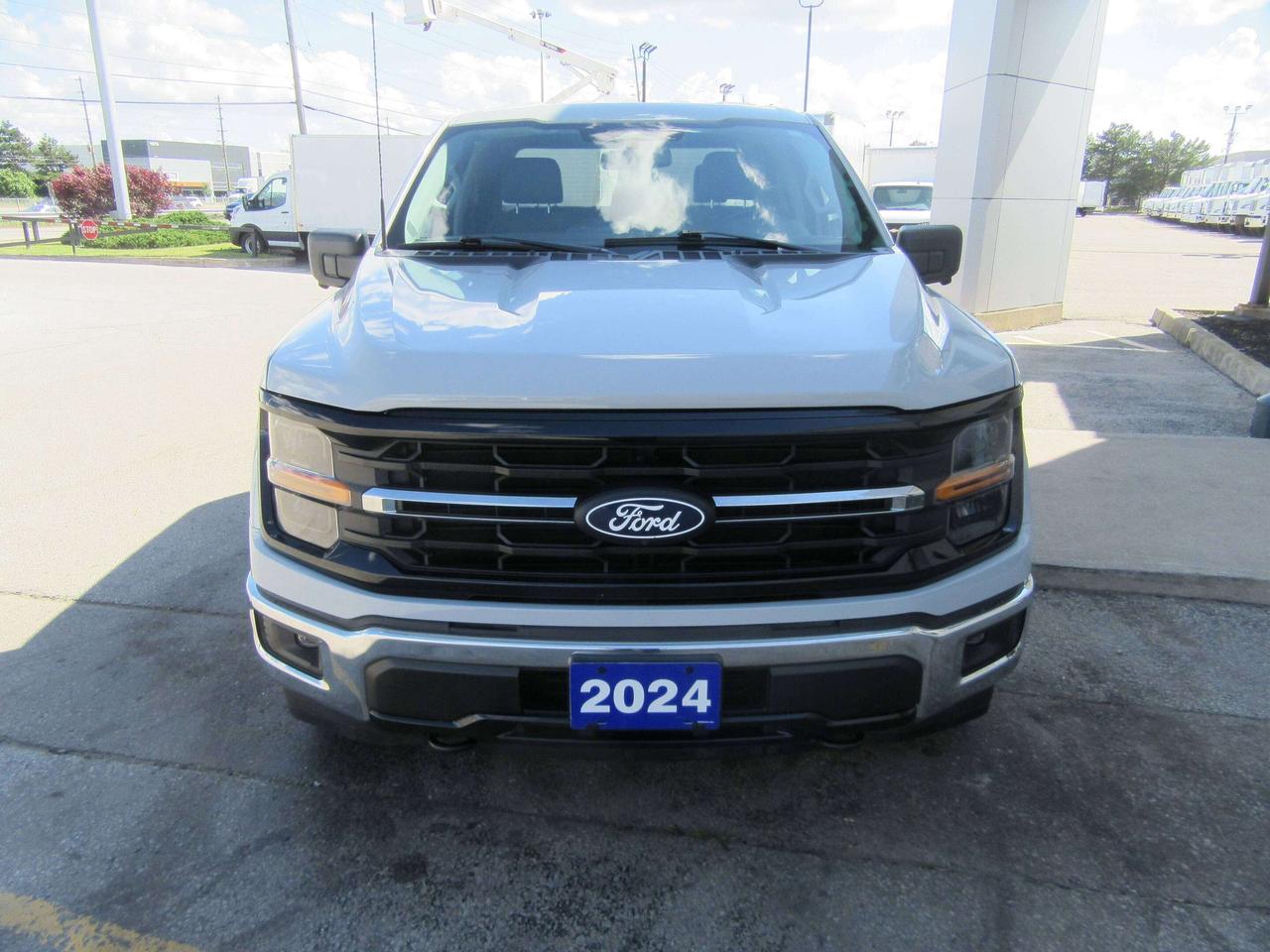 2024 Ford F-150 CREW CAB 4X4 XLT 5.5FT BOX Photo