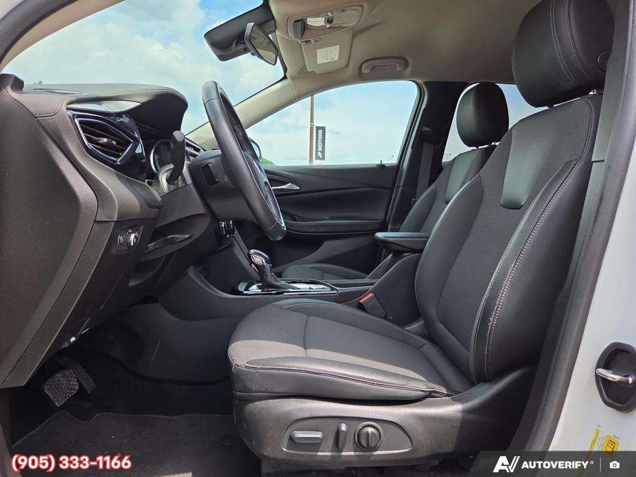 2022 Buick Encore Preferred Factory Remote Start • Heated Front Seats • Heated Steering Wheel • Apple CarPlay & Android Auto • Lane Keep As Photo