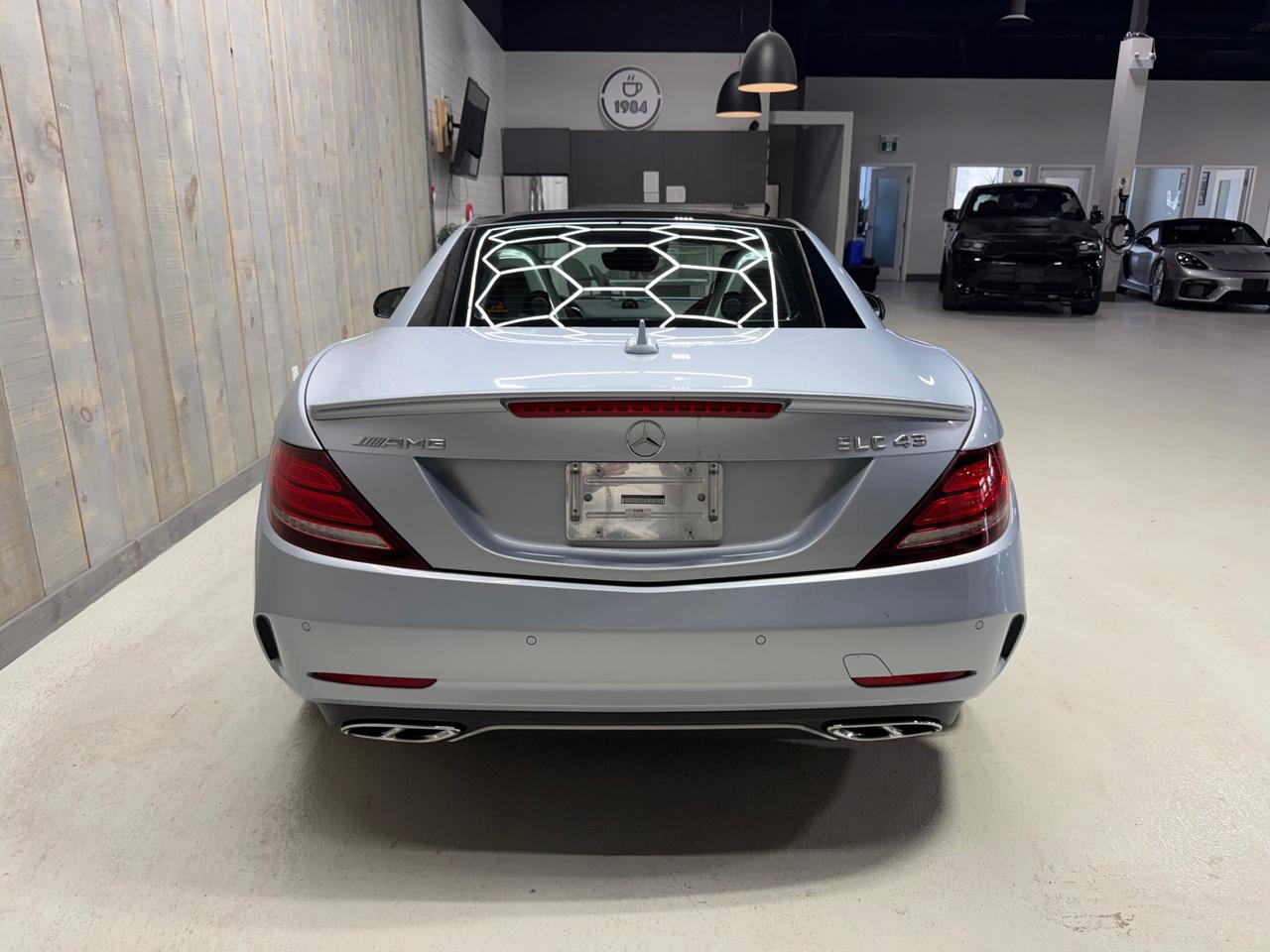 2017 Mercedes-Benz SLC 2dr Roadster AMG SLC 43 Photo