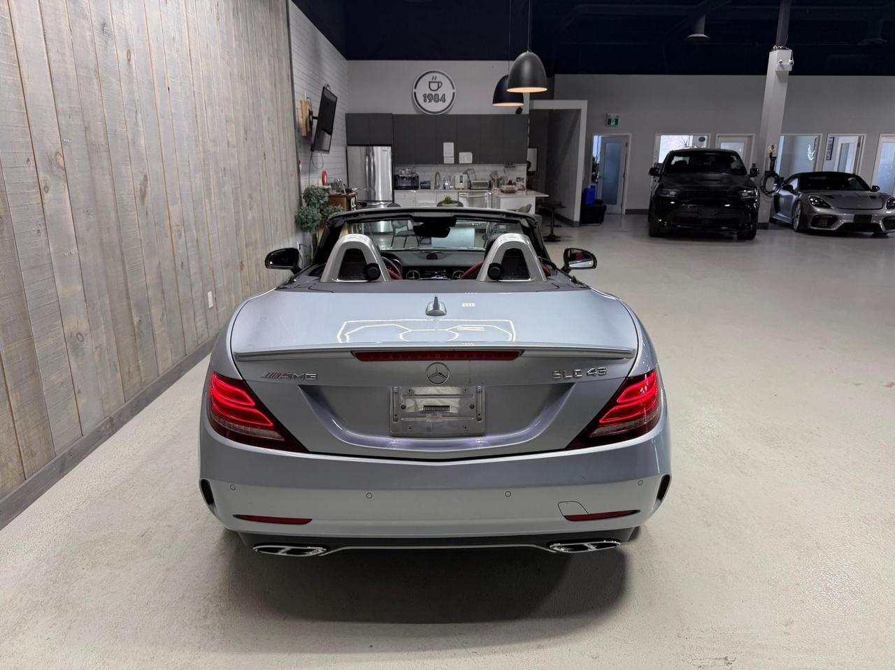 2017 Mercedes-Benz SLC 2dr Roadster AMG SLC 43 Photo