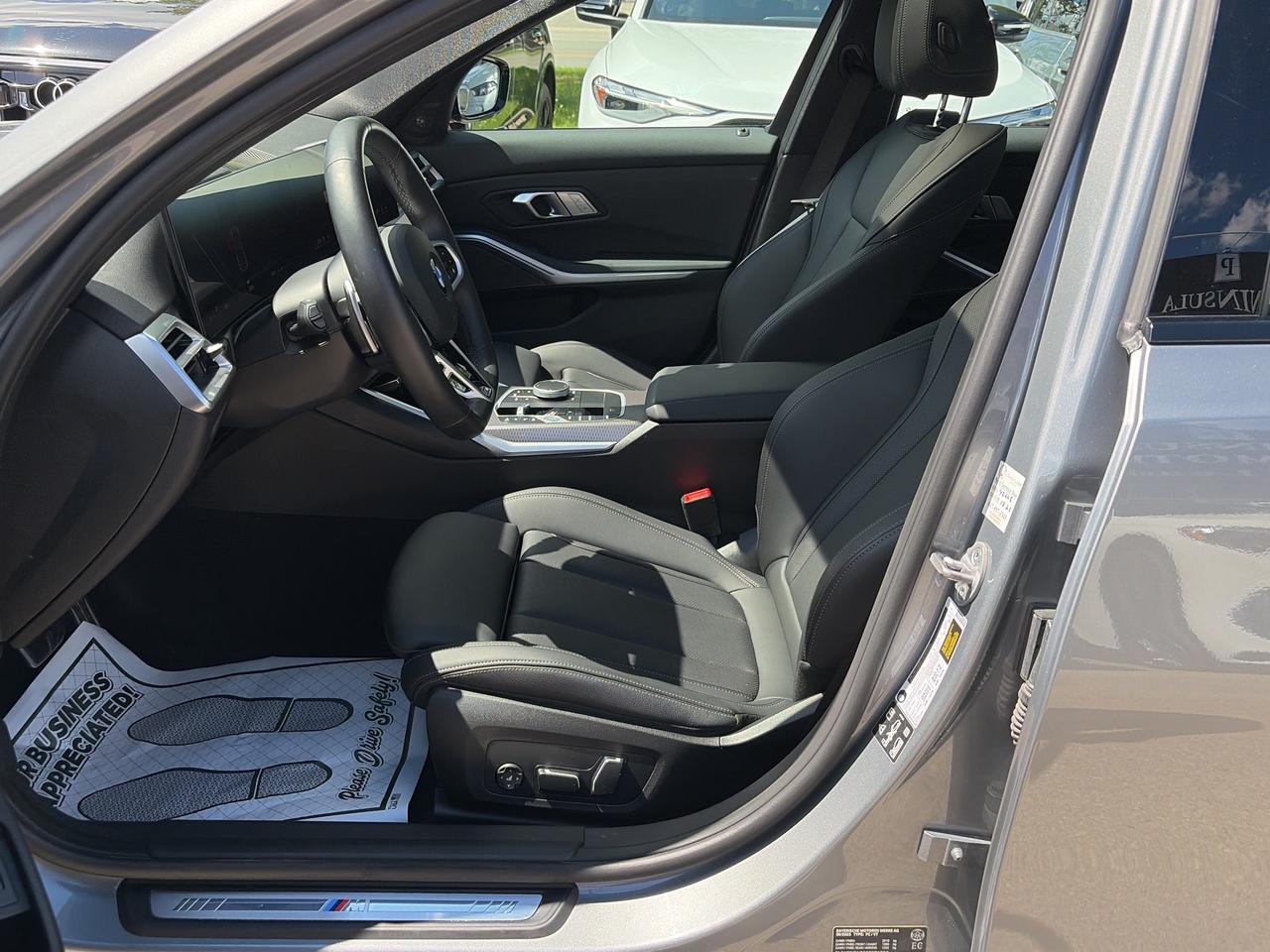 2025 BMW 3 Series 330I XDRIVE, M SPORT, HEADS UP, HARMON KARDON, Photo