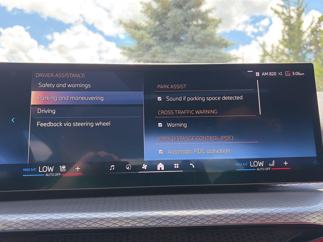 2025 BMW 3 Series 330I XDRIVE, M SPORT, HEADS UP, HARMON KARDON, Photo