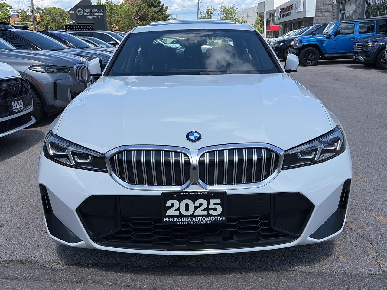 2025 BMW 3 Series 330i xDrive Photo