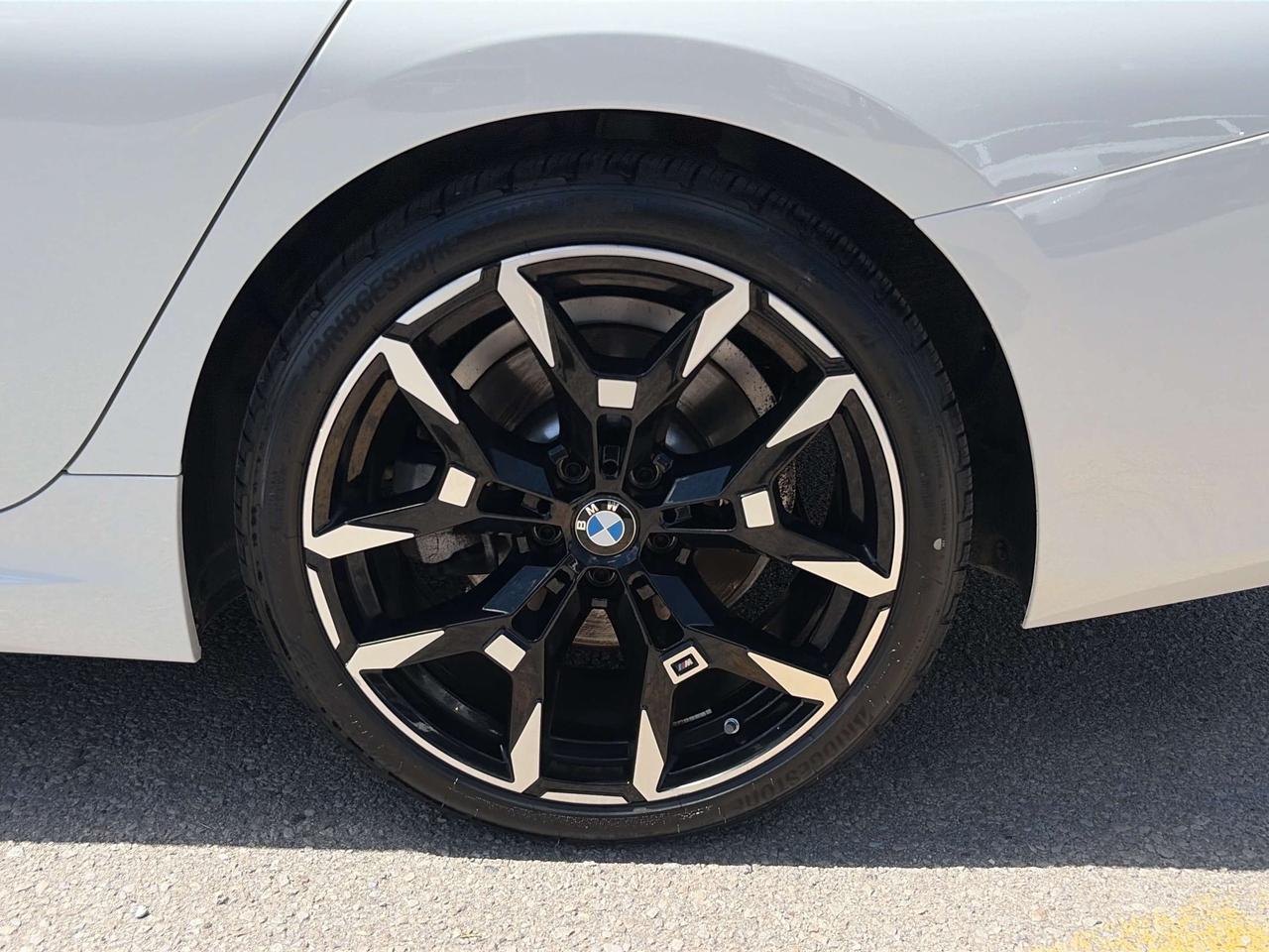 2025 BMW 3 Series 330I XDRIVE, M SPORT, HEADS UP, HARMON KARDON, Photo